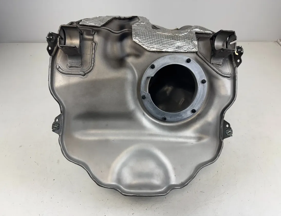 BMW R 1300 GS Petrol fuel tank 16117921850,16115A79076 32185292