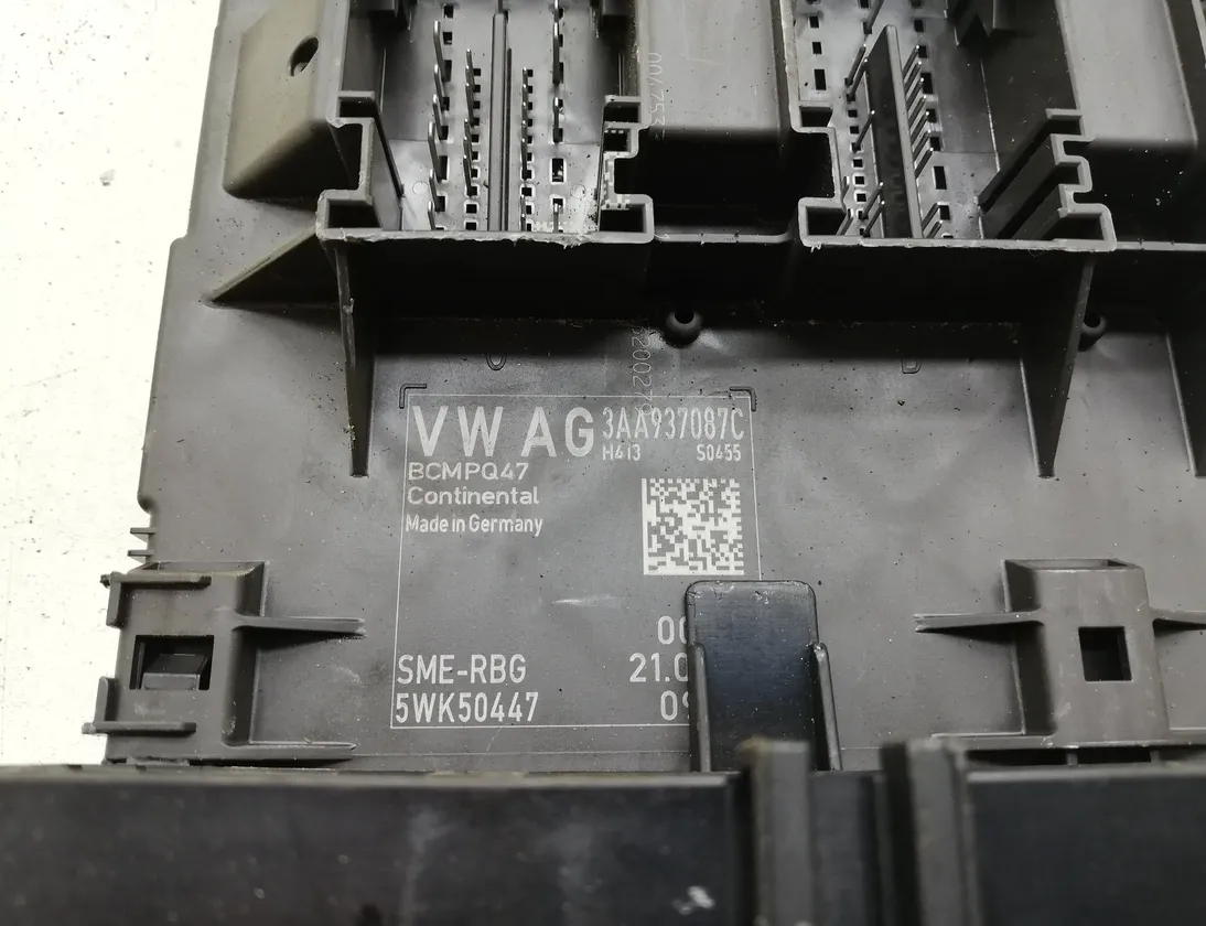 VOLKSWAGEN Passat B7 (2010-2015) Comfort Control Unit 3aa937087c 13558520