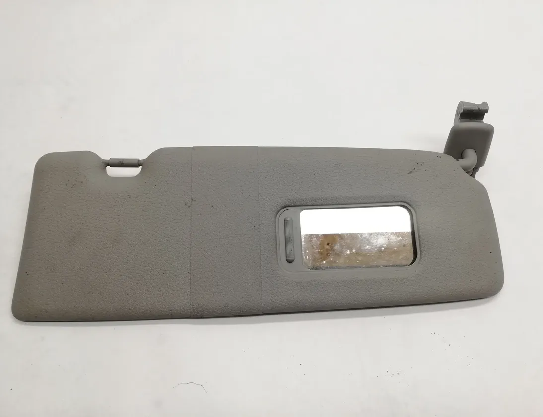 BMW 1 Series F20/F21 (2011-2020) Right Side Sun Visor RHD 17178990