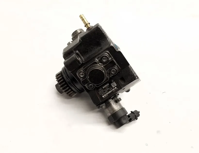 NISSAN Топливный насос 167008960R 31472715