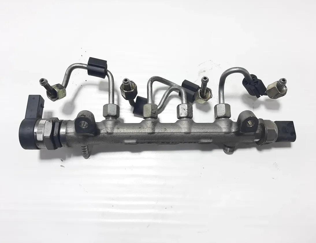 VOLKSWAGEN Variant VII TDI (2014-2024) Топливная рейка 057130764AB,04L089B,04L906054 33501832