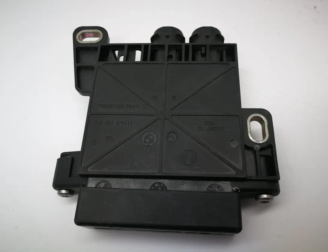 BMW 5 Series F10/F11 (2009-2017) Fan Relay 9153418-02 3936705