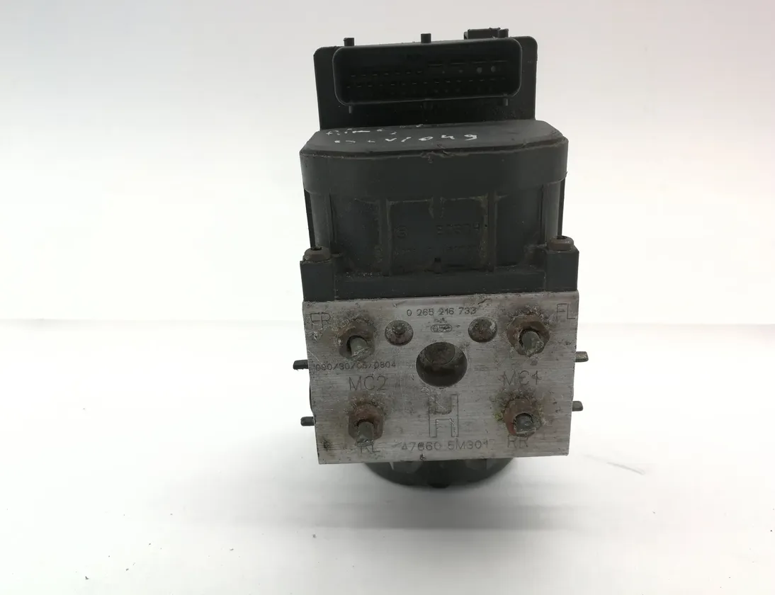 NISSAN Almera N16 (2000-2006) ABS Pump 0273004452 4165596