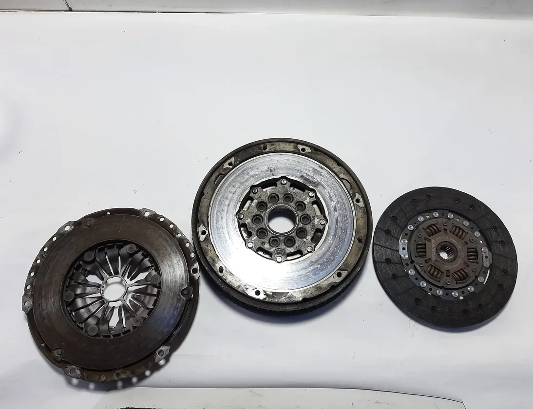 VOLVO XC70 2 generation (2000-2007) Clutch Kit 31367633 34531146