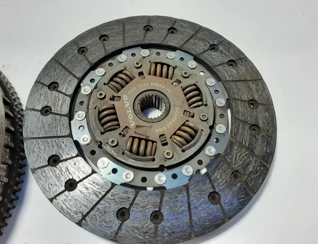 VOLVO XC70 2 generation (2000-2007) Clutch Kit 31367633 34531146