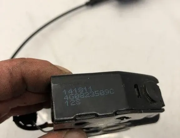 AUDI A7 C7/4G (2010-2020) Bonnet Lock 141811,4G0823509C 32206823