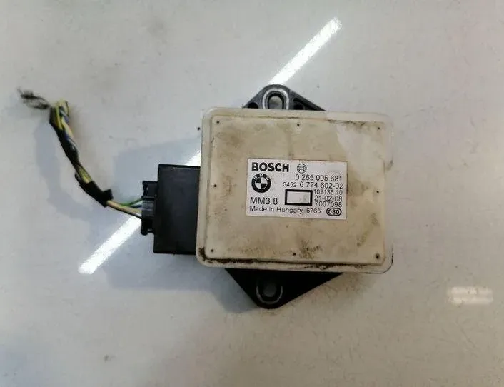 BMW 5 Series E60/E61 (2003-2010) Acceleration Sensor 02650056181,10213510,7007098 25726821