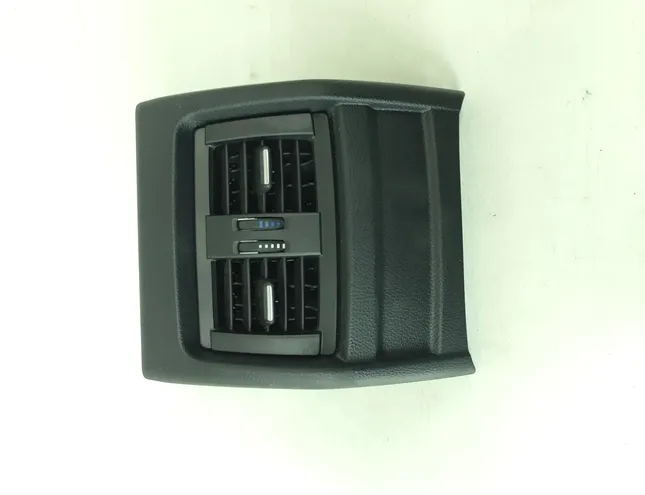 BMW 3 Series F30/F31 (2011-2020) Center console air vents 9218908 27292368