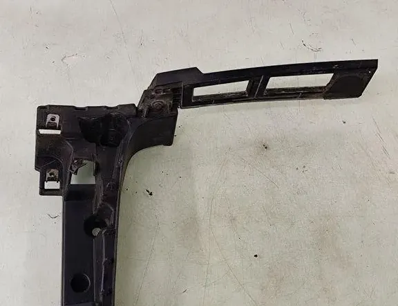 BMW X5 E70 (2006-2013) Rear Right Bumper Bracket 7226936 33232139