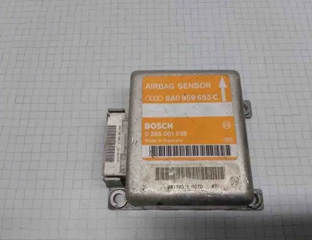 AUDI A4 B5/8D (1994-2001) SRS Control Unit 8A0959655C,0285001038 32498179