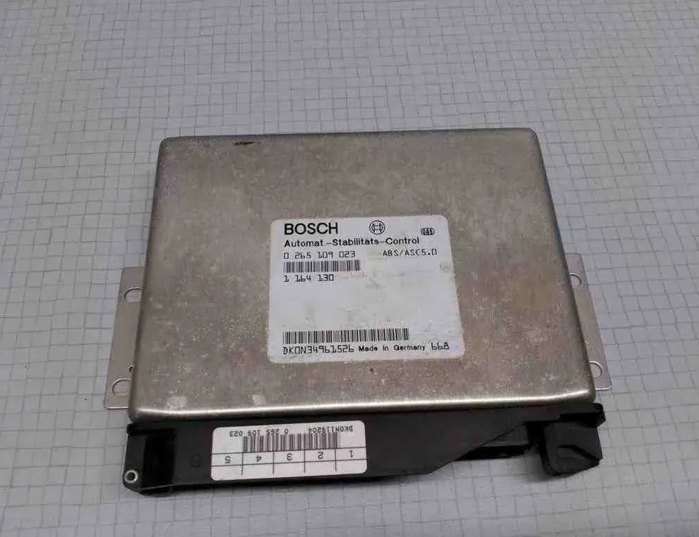 BMW 5 Series E39 (1995-2004) ABS control unit 0265109023,1164130 32498299