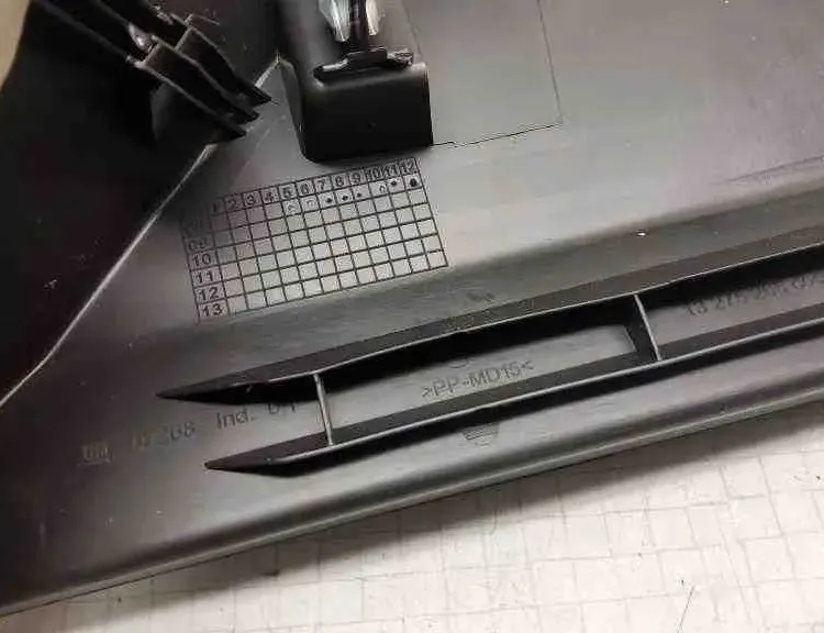 OPEL Insignia A (2008-2016) Другие внутренние детали 13275264,13275265,495050031,GM07268 32554830