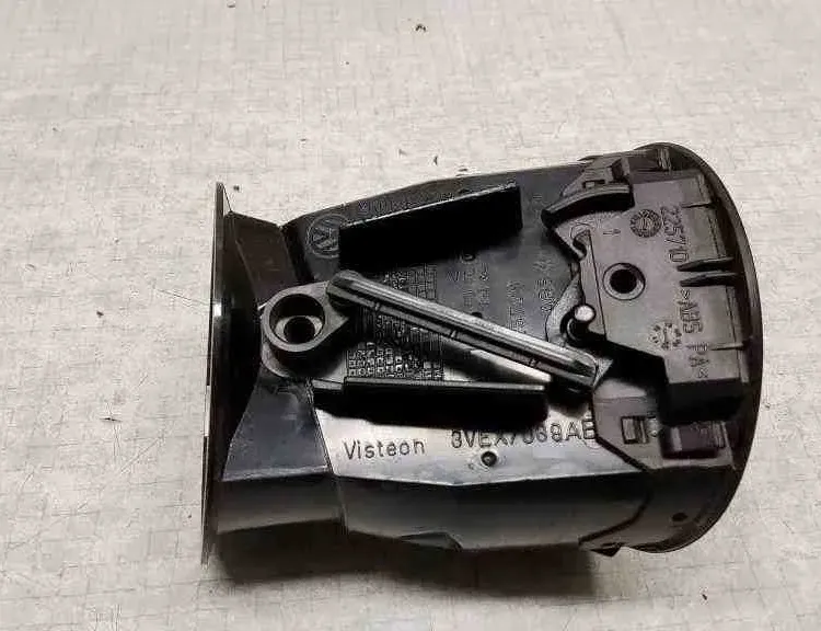 VOLKSWAGEN Caddy 3 generation (2004-2015) Center console air vents 2K0819703B,225709 32558672