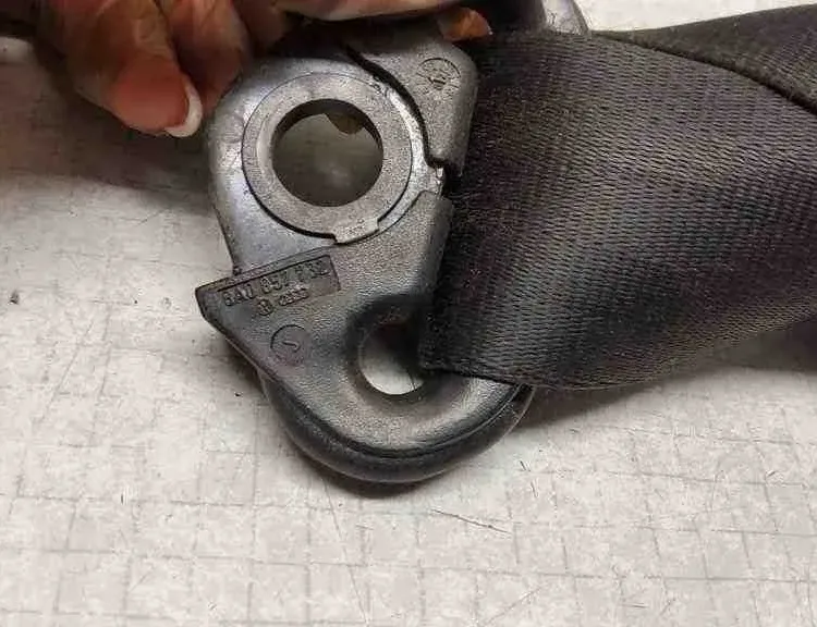 AUDI A4 B7/8E (2004-2008) Front Left Seatbelt 601916200B,8E0857705F,193857737A,560788401,E1040335,113092002,6009173,8A0857732,5602122 32565148