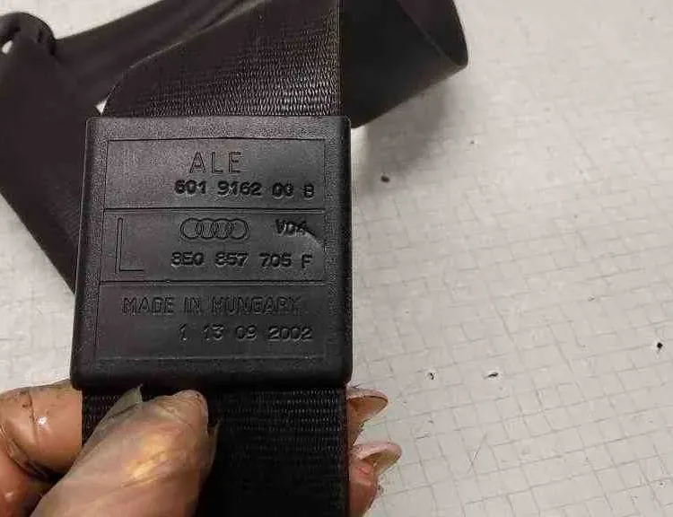 AUDI A4 B7/8E (2004-2008) Front Left Seatbelt 601916200B,8E0857705F,193857737A,560788401,E1040335,113092002,6009173,8A0857732,5602122 32565148