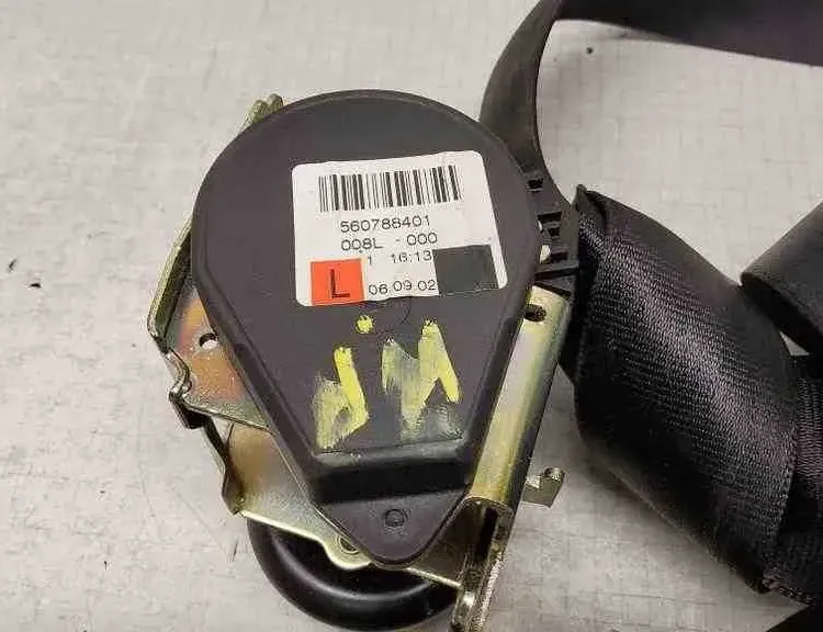 AUDI A4 B7/8E (2004-2008) Front Left Seatbelt 601916200B,8E0857705F,193857737A,560788401,E1040335,113092002,6009173,8A0857732,5602122 32565148