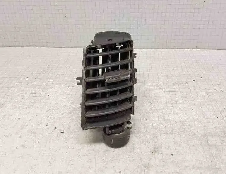 OPEL Zafira B (2005-2010) Center console air vents 13144402,213680437,1000746 32565700