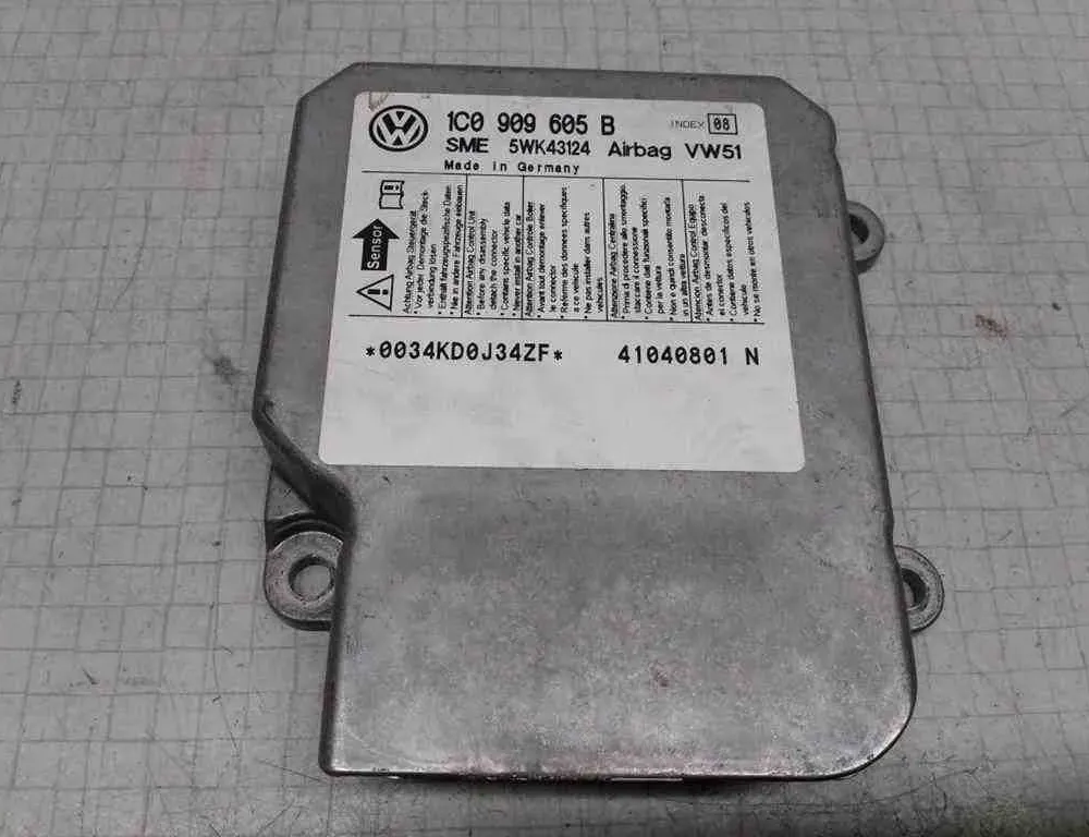 VOLKSWAGEN Passat B5 (1996-2005) SRS Control Unit 5WK43124,1C0909605B 32622659