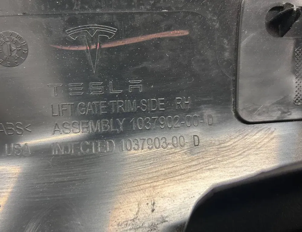 TESLA Model X 1 generation (2015-2024) Другие внутренние детали 103790200D,103790300D 36281206