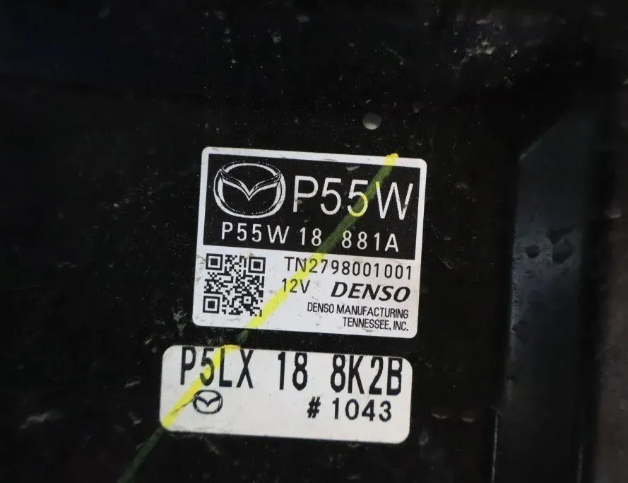 MAZDA 2 3 generation (2014-2024) Engine Control Unit ECU P55W18881A 32899610
