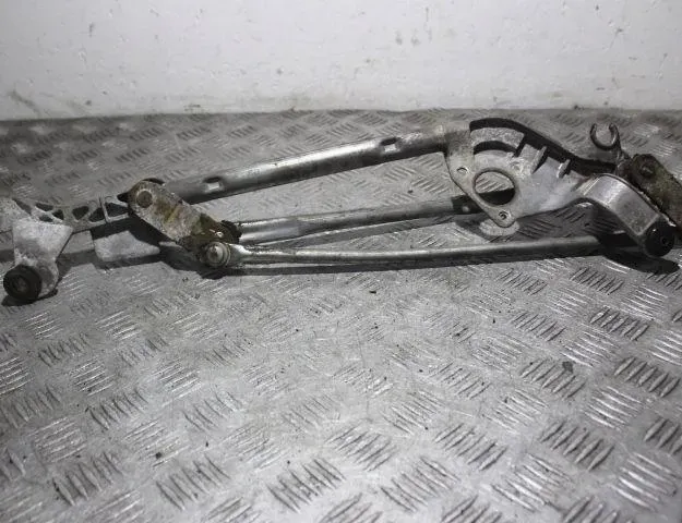 NISSAN Primera P12 (2001-2008) Front Windshield Wiper Mechanism 32917938