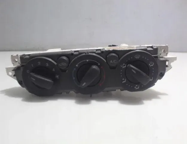 FORD Focus 3 generation (2011-2020) Climate  Control Unit 32925209
