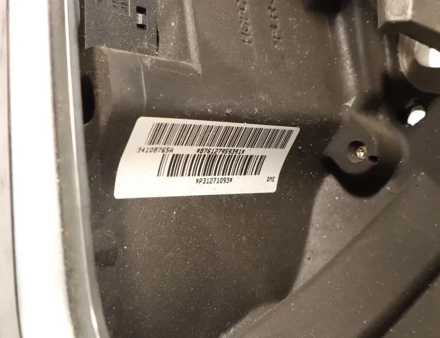 VOLVO S80 2 generation (2006-2020) Steering Wheel 32937785