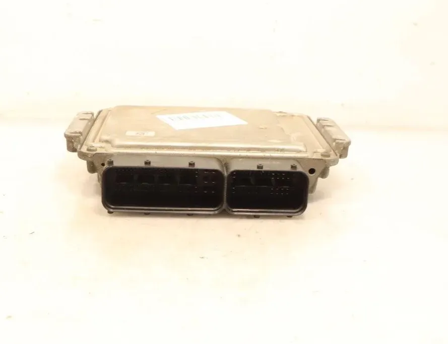 KIA Cee'd 1 generation (2007-2012) Engine Control Unit ECU 0281013569 32944554