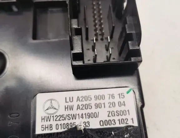 MERCEDES-BENZ C-Class W205/S205/C205 (2014-2023) Other Control Units A2059007615 33183042