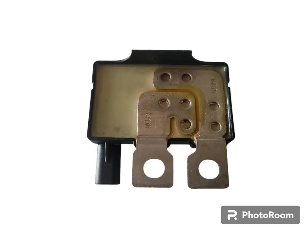 VOLVO V40 Cross Country 1 generation (2012-2020) Power Distribution Box 31409364 33244388