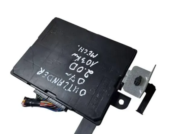 MITSUBISHI Outlander 2 generation (2005-2013) Cooling fan control unit 7820A055 33404451