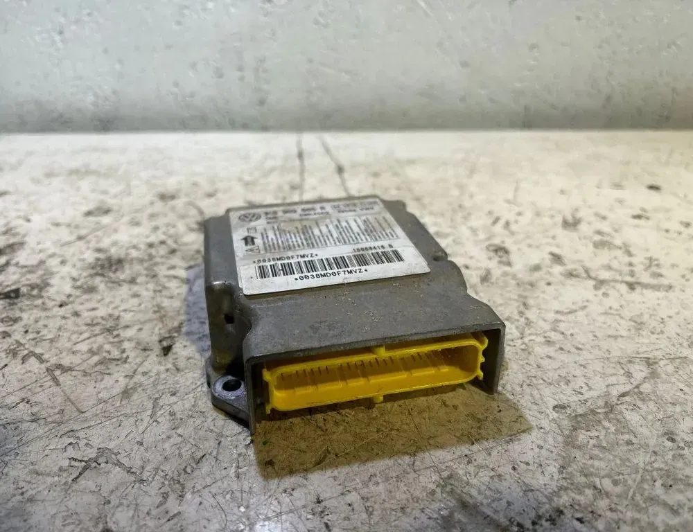 VOLKSWAGEN Golf 5 generation (2003-2009) SRS Control Unit 04H0183,1K0909605R,5WK43412 35009885