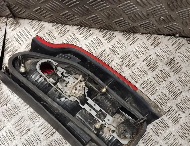 VOLVO V70 2 generation (2000-2008) Rear cover light 9154497,9154501 34401457