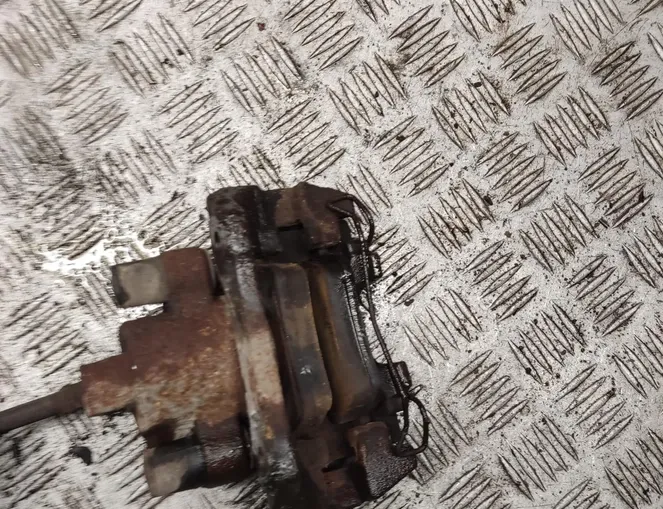 VOLVO V70 2 generation (2000-2008) Rear Right Brake Caliper 34399944