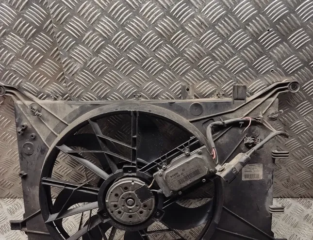 VOLVO V70 2 generation (2000-2008) Radiator fan 0130303909,1137328081 34401549