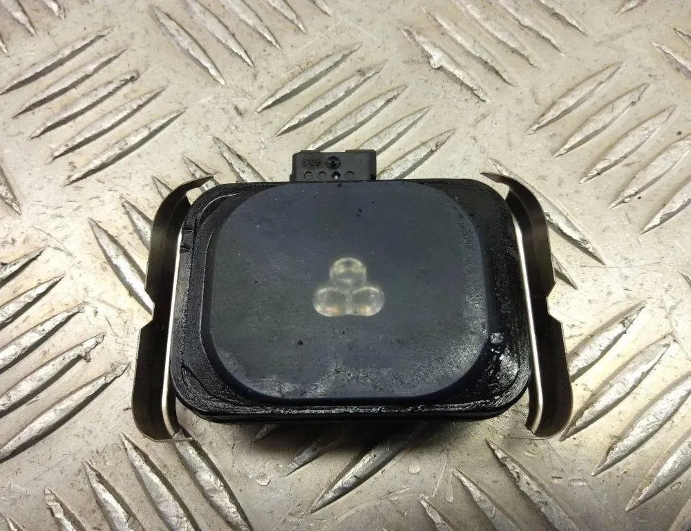 PEUGEOT RCZ 1 generation (2010-2014) Rain Sensor 9674436980 30999425