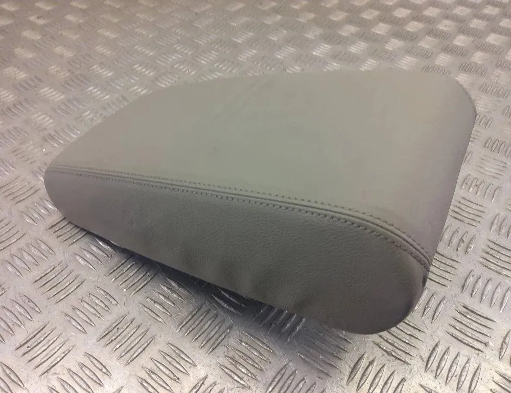 AUDI A6 C8/4K (2018-2024) Armrest 31005092