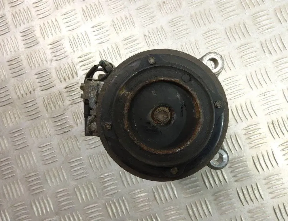 BMW 4 Series F32/F33/F36 (2013-2020) Hасос кондиционера 9330825 31011413