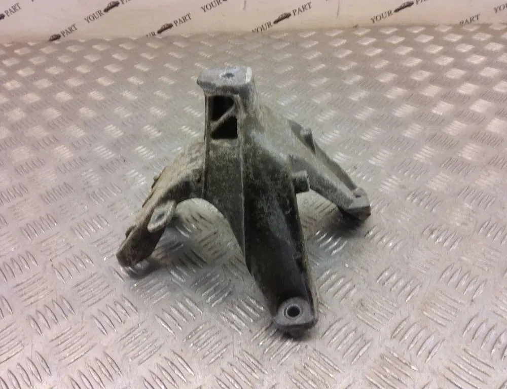 AUDI A6 C8/4K (2018-2024) Left Side Engine Bracket 8K0199308BE 31011906