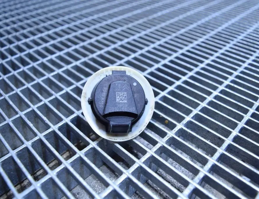 CITROËN C3 2 generation (2009-2016) Right Side Impact Sensor 9810268080 33221667