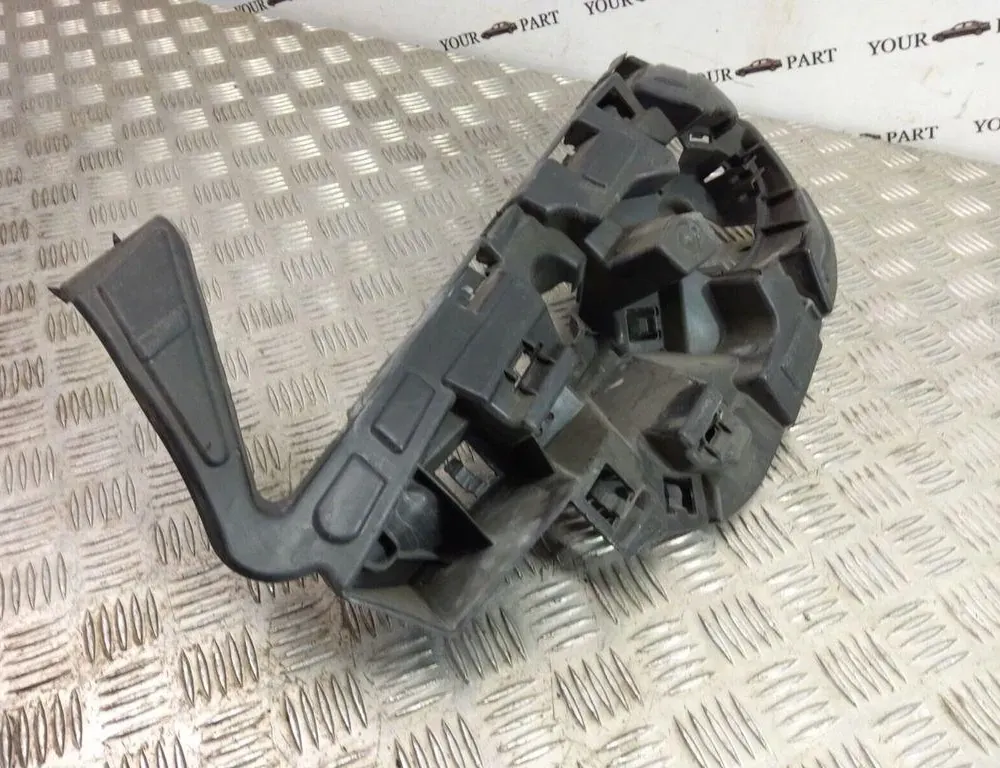 BMW X3 F25 (2010-2017) Держатель бампера передний левый 7212955 33483054