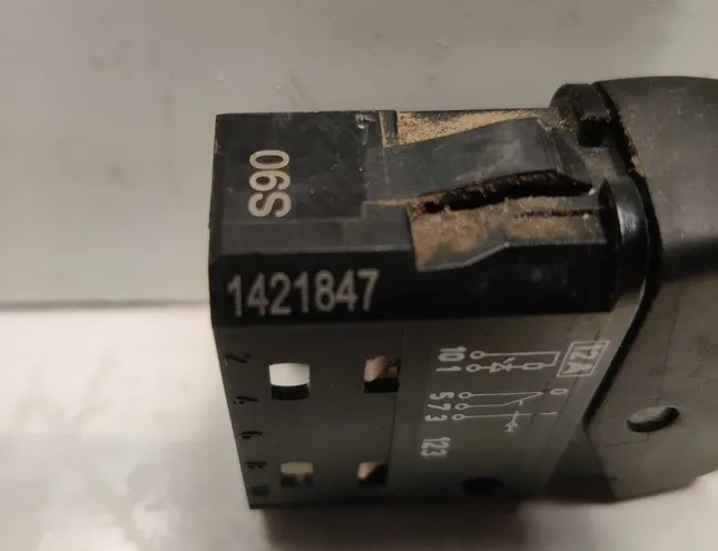 SCANIA P,G,R,T - series (2003-present) Переключатель кнопок 1421847 23572885