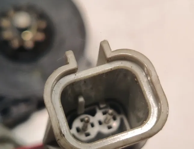 MAN TGA (2000-present) Front Right Door Window Control Motor 81286016130 24604070