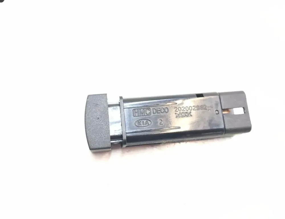 KIA Sorento 1 generation (2002-2011) Кнопка обогрева лобового стекла 202002962,K1106 35676689