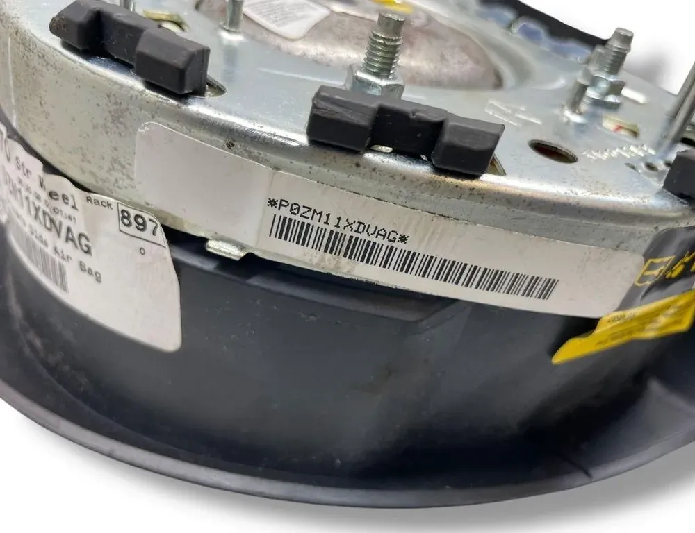 CHRYSLER Voyager 5 generation (2007-2020) Steering Wheel Airbag 5981070 35679739