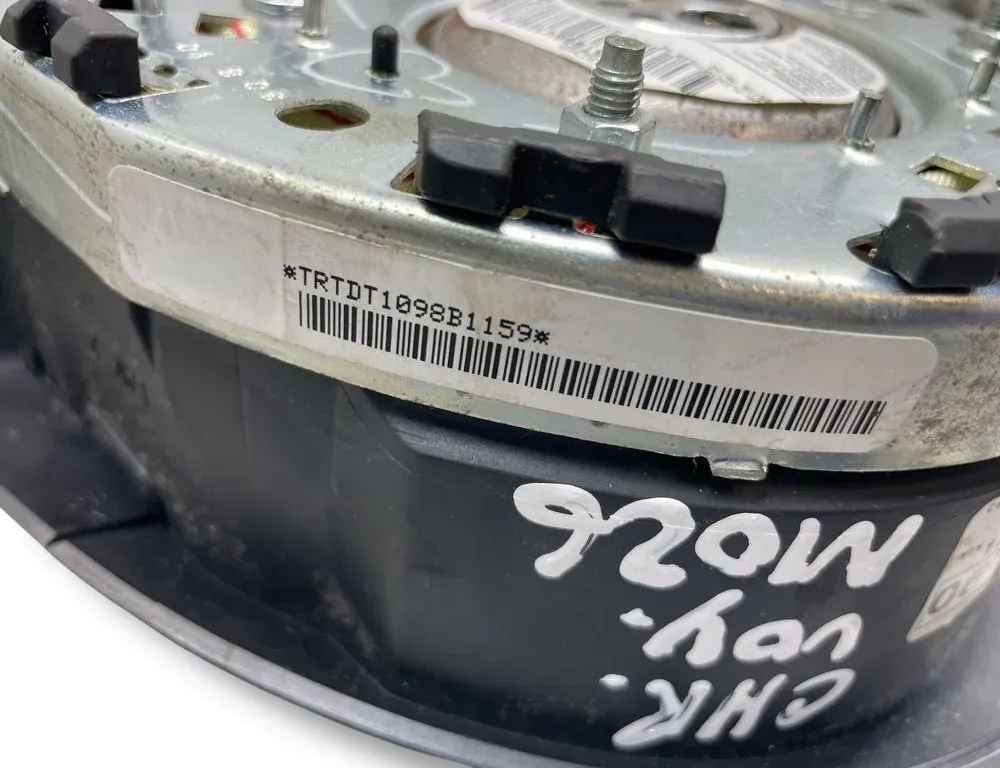 CHRYSLER Voyager 5 generation (2007-2020) Steering Wheel Airbag 5981070 35679739