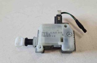 MERCEDES-BENZ E-Class W211/S211 (2002-2009) Fuel Tank Cover Lock 32713563
