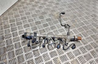 VOLKSWAGEN Passat B7 (2010-2015) Топливная рейка 057130764AB,0252505,0281006075,03L089N,1316649927,03L906054 32749086