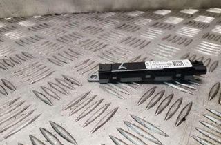 VOLKSWAGEN Tiguan 1 generation (2007-2017) Bootlid Antenna Amplifier 5N0035552K 32148817