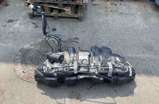 MERCEDES-BENZ CLS-Class C219 (2004-2010) Fuel Tank 32197758